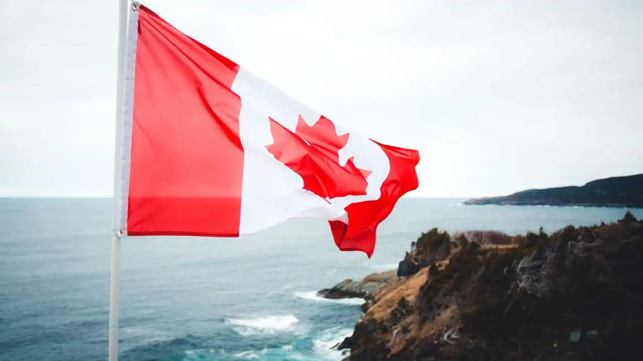 ICI TOU.TV Review For Quebecois Language Learners